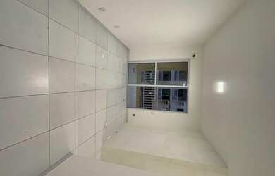 Imagem 2: VARANDAS GRAND PARK. Piscina, Churrasqueira, Varandae74m² de Área