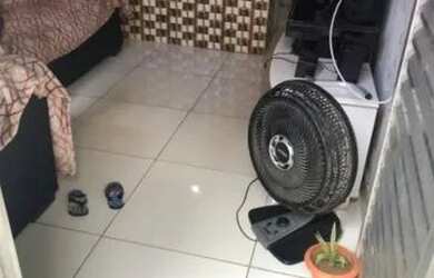 Imagem: A casa possui 1 Dormitório, 1 Banheiro e está localizado