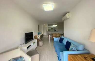 Imagem: O apartamento possui 3 Dormitórios, 1 Banheiro, 1 Vaga na garagem