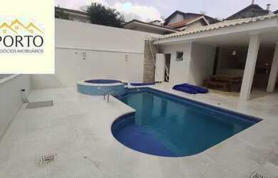 Imagem: A casa em condomínio possui 3 Dormitórios, 5 Banheiros, 4