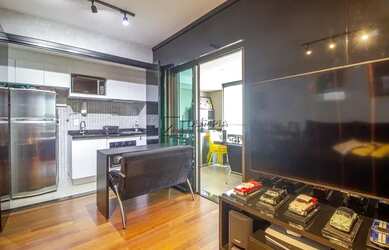 Imagem: O apartamento possui 2 Dormitórios, 2 Banheiros, 1 Vaga na