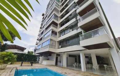 Imagem: O apartamento possui 3 Dormitórios, 2 Banheiros, 2 Vagas na