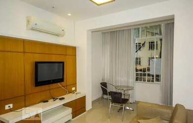 Imagem: O apartamento possui 3 Dormitórios, 1 Banheiro, 125m² de Área