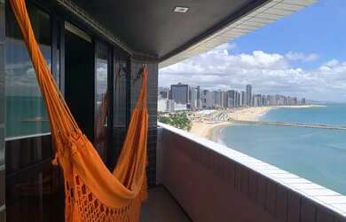 Imagem: O apartamento possui 2 Dormitórios, 1 Vaga na garagem e está