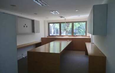 Imagem: Sala no Centro Empresarial Universe - Avenida Almirante Julio
