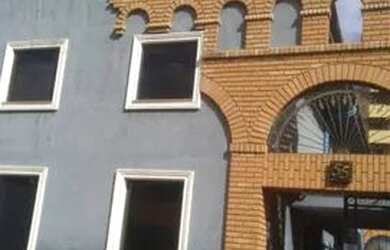 Imagem: O depósito possui 5 Vagas na garagem e 459m² de Área e está