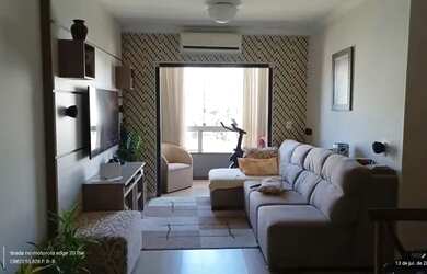 Imagem: O apartamento possui 3 Dormitórios, 2 Banheiros, 1 Vaga na