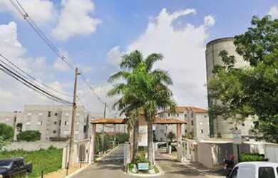 Imagem: O apartamento possui 1 Dormitório, 1 Banheiro, 1 Vaga na garagem