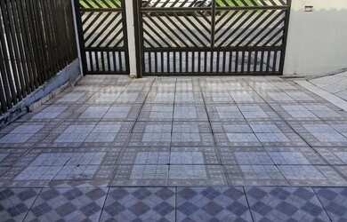 Imagem 10: Casa em Peruíbe. Acomodam 10 pessoas, 4 Vagas na garageme3 Dormitórios