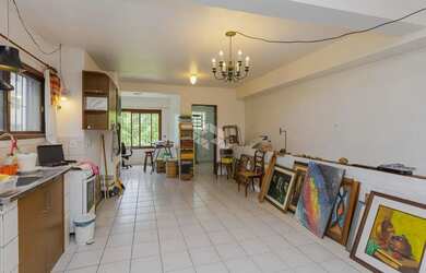 Imagem 12: Casa de 5 dormitórios no Bairro Menino Deus próxima a Orla do Guaíba