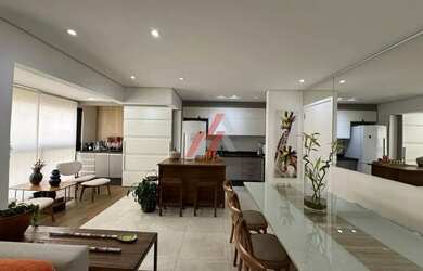 Imagem: O apartamento para alugar possui 2 Dormitórios, 1 Banheiro