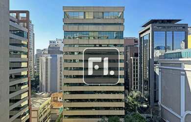 Imagem: O depósito possui 5 Vagas na garagem, 377m² de Área e está