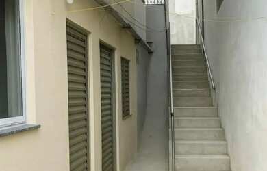 Imagem 11: // Vila no Alvorada com 1 casa - 4 apartamentos e quintal