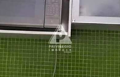 Imagem 12: Apartamento de 2 Quartos no Flamengo com dependência Completa disponível...