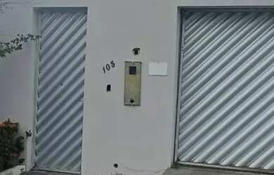 Imagem: A casa em condomínio possui 3 Dormitórios, 2 Banheiros, 2