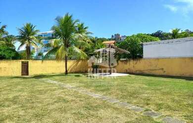 Imagem: A casa possui 4 Dormitórios, 3 Banheiros, 3 Vagas na garagem