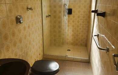 Imagem 9: Imóvel para aluguel possui 84 metros quadrados com 3 quartos em Auxiliadora - Porto Alegre