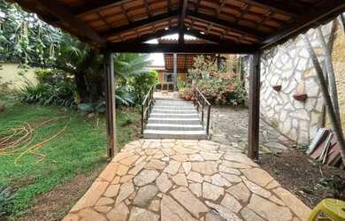 Imagem: A casa em condomínio possui 3 Dormitórios, 4 Banheiros, 2