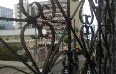 Imagem: A casa à venda possui 5 Dormitórios, 3 Banheiros e 150m²