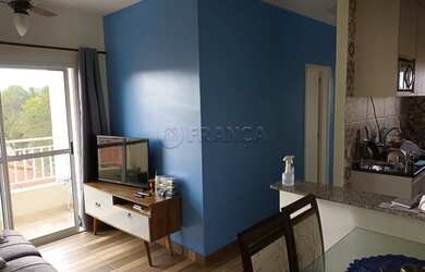 Imagem: O apartamento possui 2 Dormitórios, 1 Banheiro, 1 Vaga na garagem