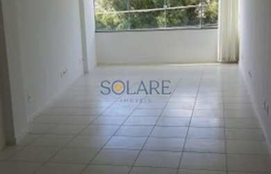 Imagem: O depósito possui 1 Vaga na garagem, 37m² de Área e está