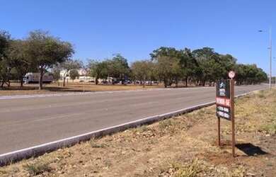 Imagem: O terreno possui 1.860m² de Área e está localizado em Plano