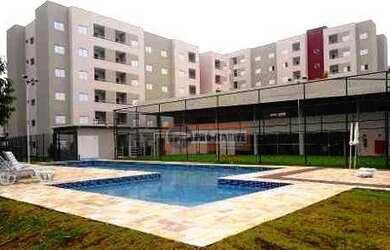 Imagem: O apartamento possui 2 Dormitórios, 1 Banheiro, 1 Vaga na garagem