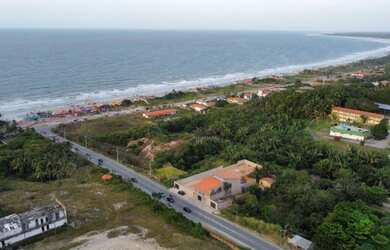 Imagem: O terreno possui 750m² de Área e está localizado em Olho