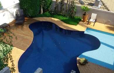 Imagem: A casa em condomínio possui 3 Dormitórios, 5 Banheiros, 4