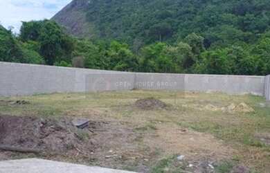 Imagem: O terreno possui 1.000m² de Área e está localizado em Itaocaia