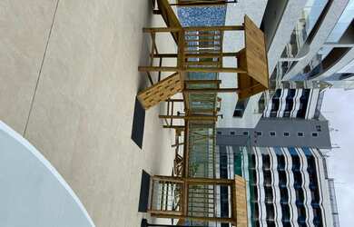 Imagem 15: Primeira quadra da praia. Piscina, Varanda, 260m² de Áreae4 Vagas na...