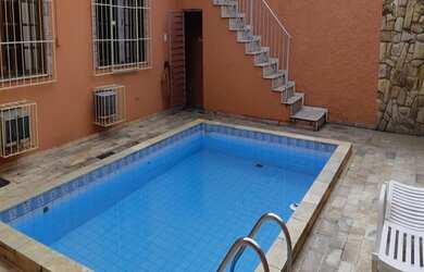 Imagem 1: Ótima Casa Linear em Condomínio Fechado Alto Padrão na Freguesia