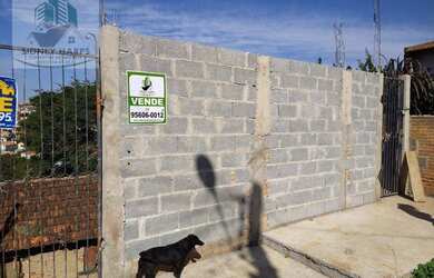 Imagem: O terreno possui 243m² de Área e está localizado em Parque