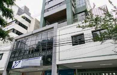 Imagem: O depósito possui 1 Vaga na garagem e 26m² de Área e está