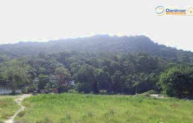 Imagem: O terreno possui 994m² de Área e está localizado em Enseada