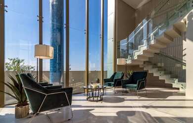 Imagem: O apartamento possui 3 Dormitórios, 1 Banheiro, 1 Vaga na garagem