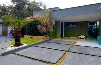 Imagem: A casa em condomínio possui 3 Dormitórios, 5 Banheiros, 2