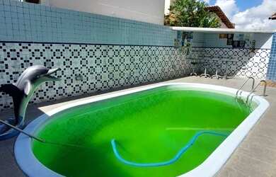 Imagem: A casa em condomínio à venda possui 2 Dormitórios, 3 Banheiros