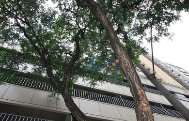 Imagem: O depósito possui 1 Vaga na garagem, 1070m² de Área e Imóvel