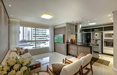 Imagem: O apartamento possui 3 Dormitórios, 3 Banheiros, 2 Vagas na