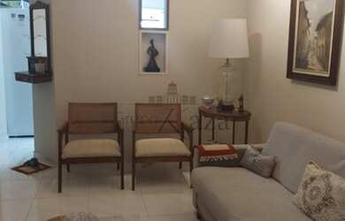 Imagem: A casa em condomínio possui 2 Dormitórios, 2 Banheiros, 2