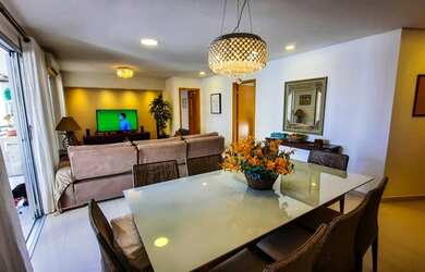 Imagem: O apartamento possui 3 Dormitórios, 3 Banheiros, 2 Vagas na