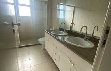 Imagem 4: gt Mansão Lauro Porto - Em frente ao Calçadão da Praia Formosa