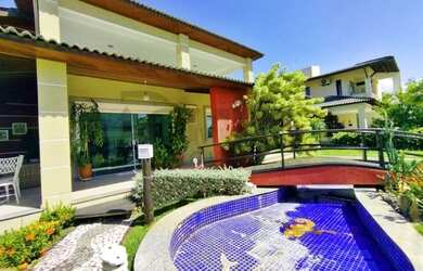 Imagem: A casa em condomínio possui 5 Dormitórios, 5 Banheiros, 4