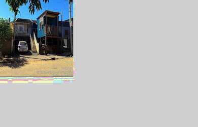 Imagem: A casa possui 2 Dormitórios, 1 Banheiro, 191m² de Área e