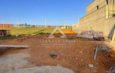 Imagem: O terreno à venda possui 273m² de Área e está localizado