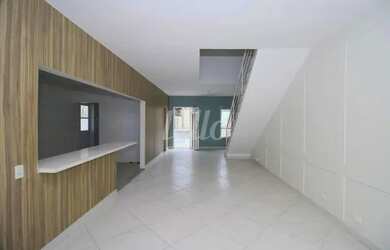 Imagem: A casa em condomínio possui 4 Dormitórios, 5 Banheiros, 3