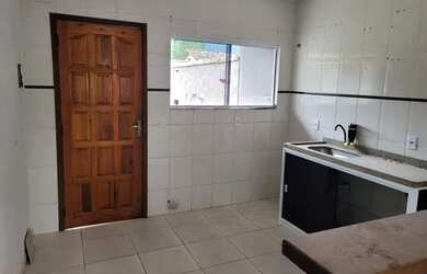 Imagem 4: Casa com piscina e terreno em itaipuaçu 2 qrts e churrasqueira