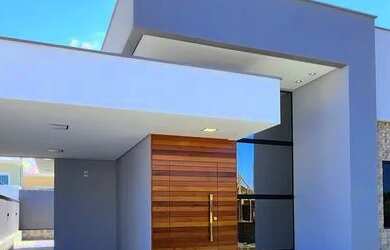 Imagem: A casa possui 3 Dormitórios, 2 Banheiros, 2 Vagas na garagem