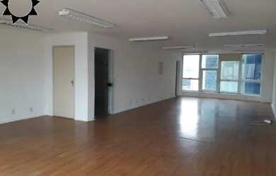 Imagem: O depósito possui 84m² de Área e está localizado em Jardim